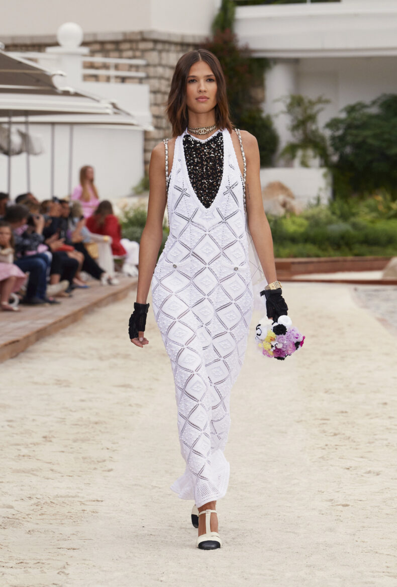 Louis Vuitton: hyperbole of details and the spring summer 2023 fashion show